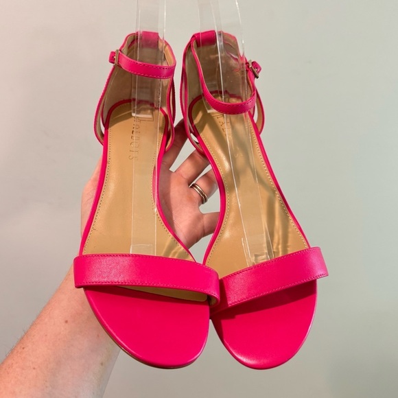 Talbots Rosalie Hot Pink Leather Ankle Strap Heeled Sandal Size 8.5M - Picture 2 of 8